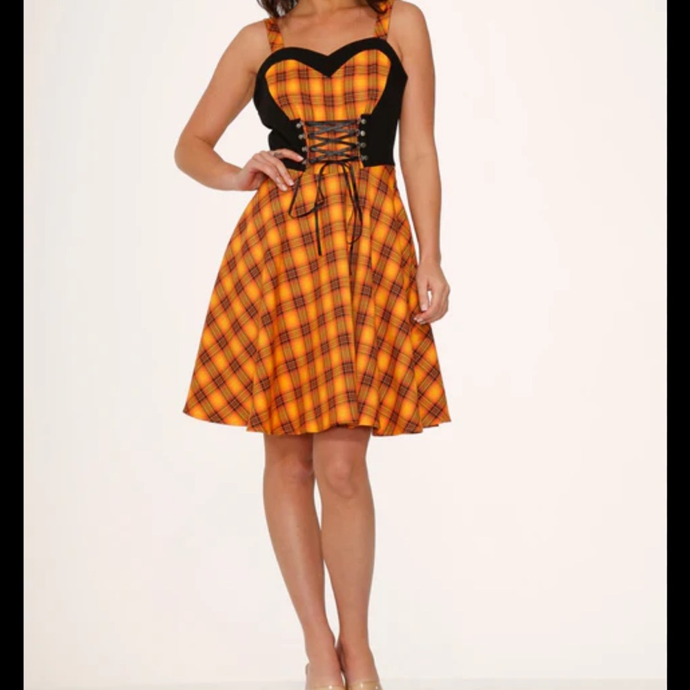 Chic Strapless Plaid Dress in Yellow and Black